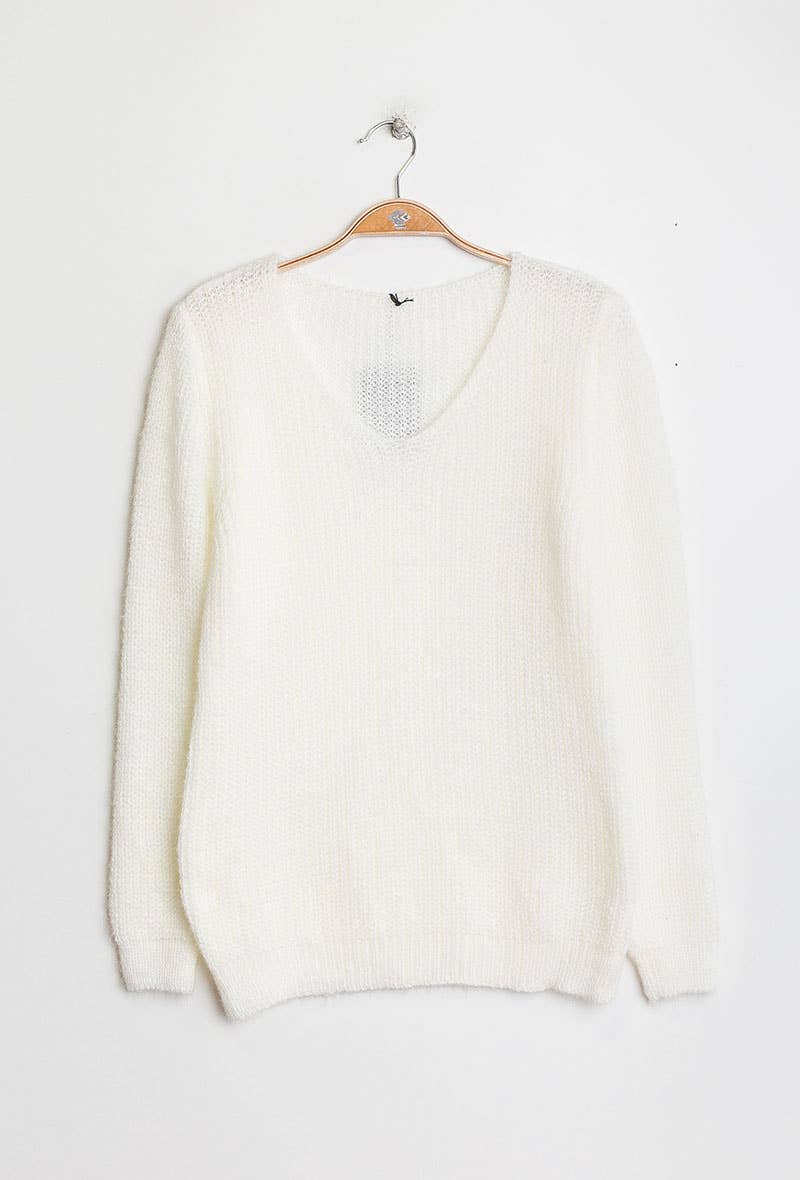Lightweight V-Neck Knitted Sweater - Winter Collection 2026