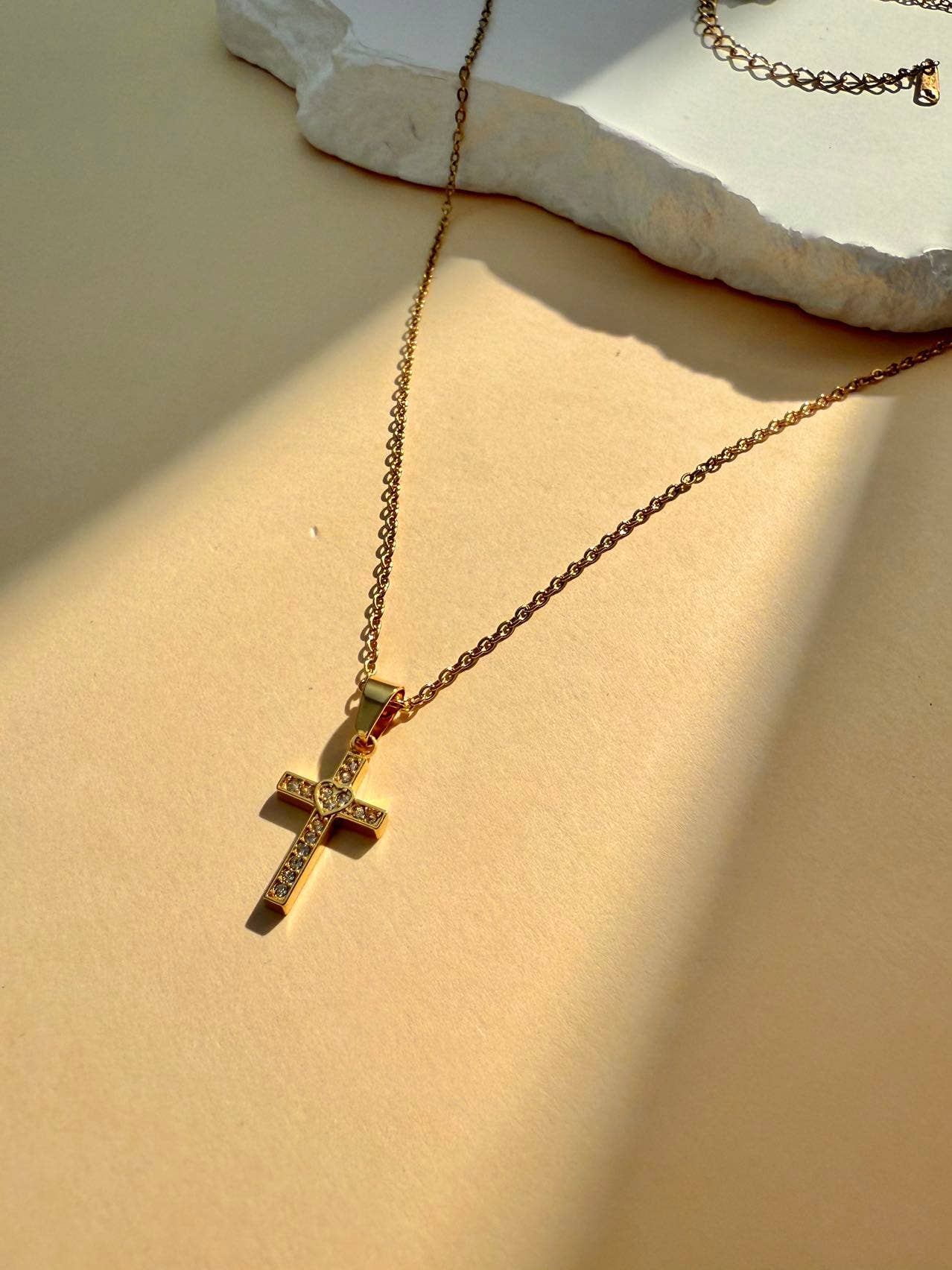 Minimalist Stainless Steel Cross Necklace with Rhinestones