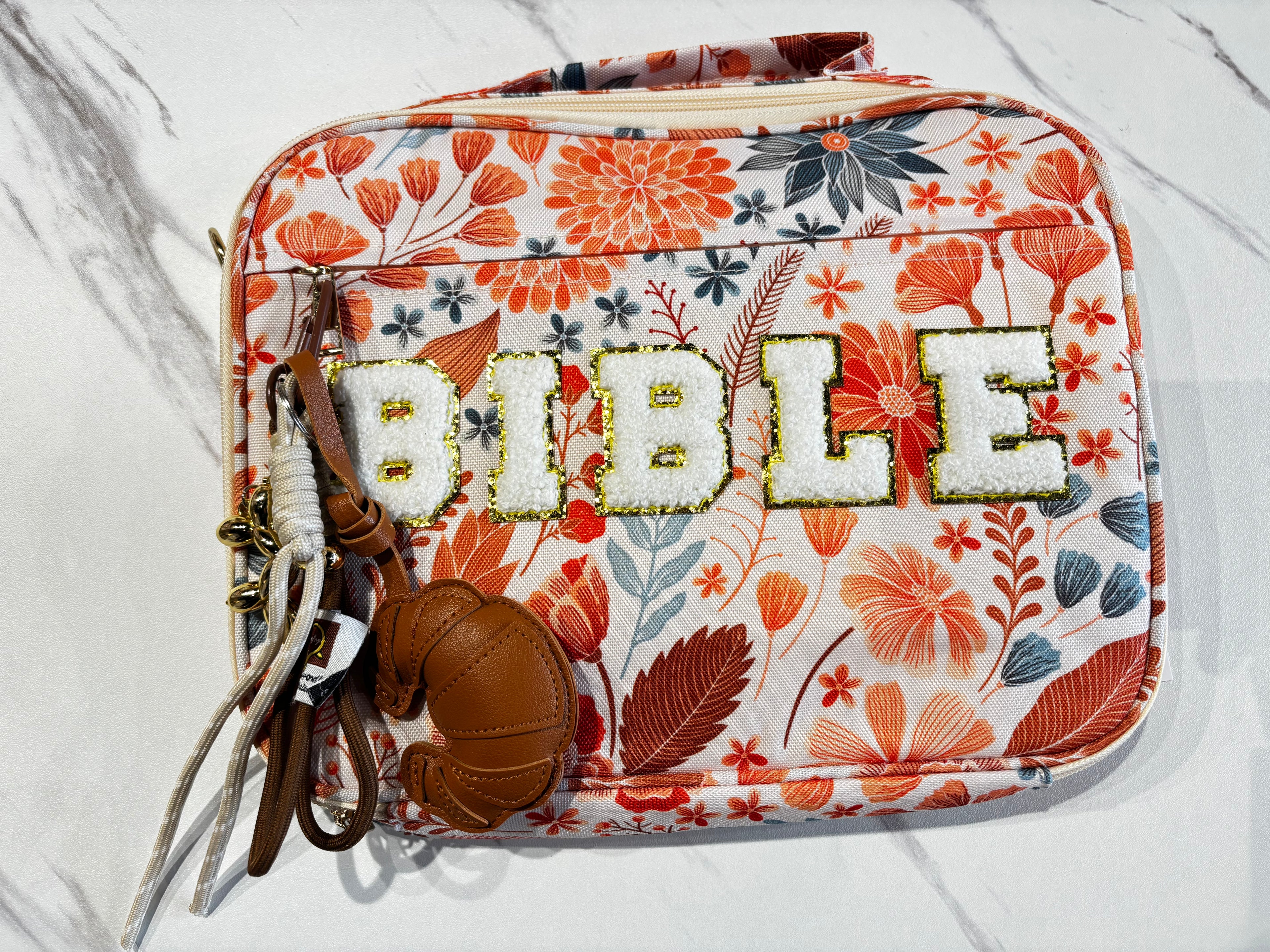 Bible Carrying Case – Luxury Protection for Your Bible XL