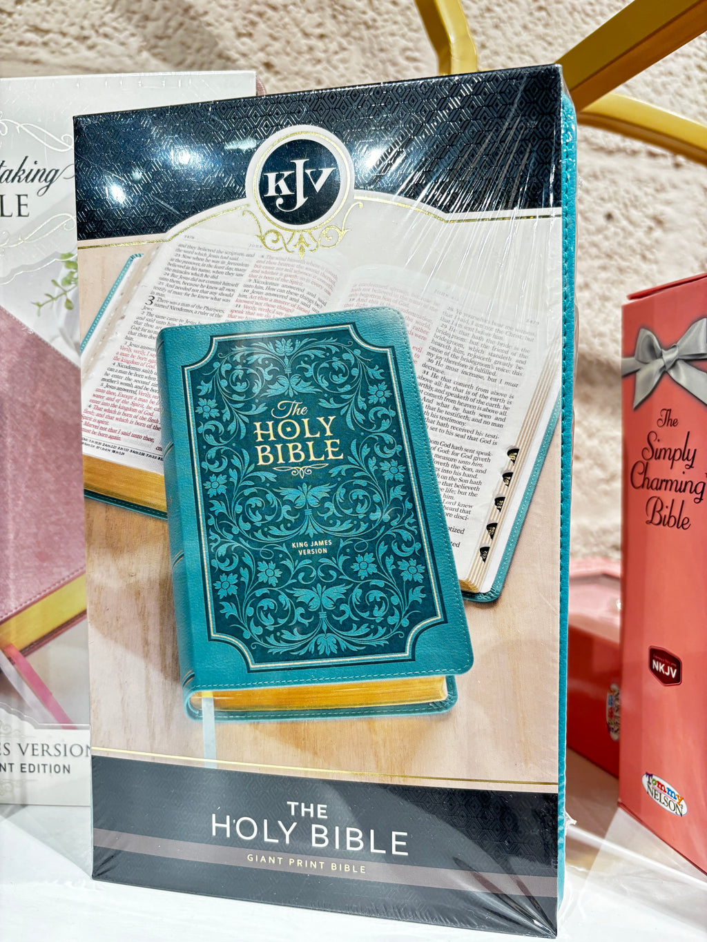 KJV Holy Bible – Giant Print Edition