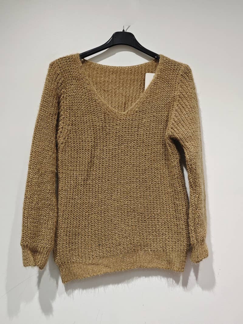 Lightweight V-Neck Knitted Sweater - Winter Collection 2026