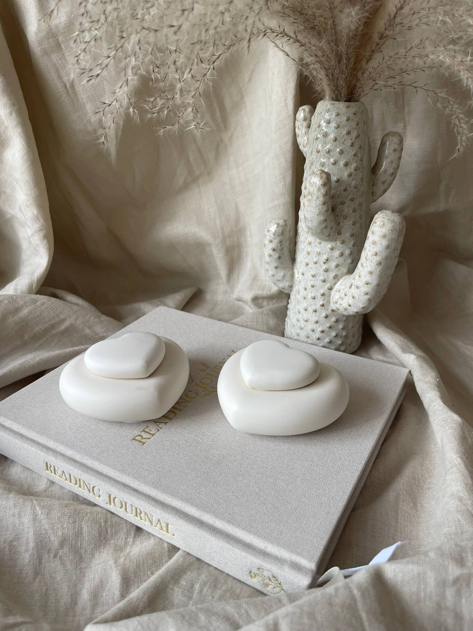 ‘Sweetheart’ soy‑wax scented candle.