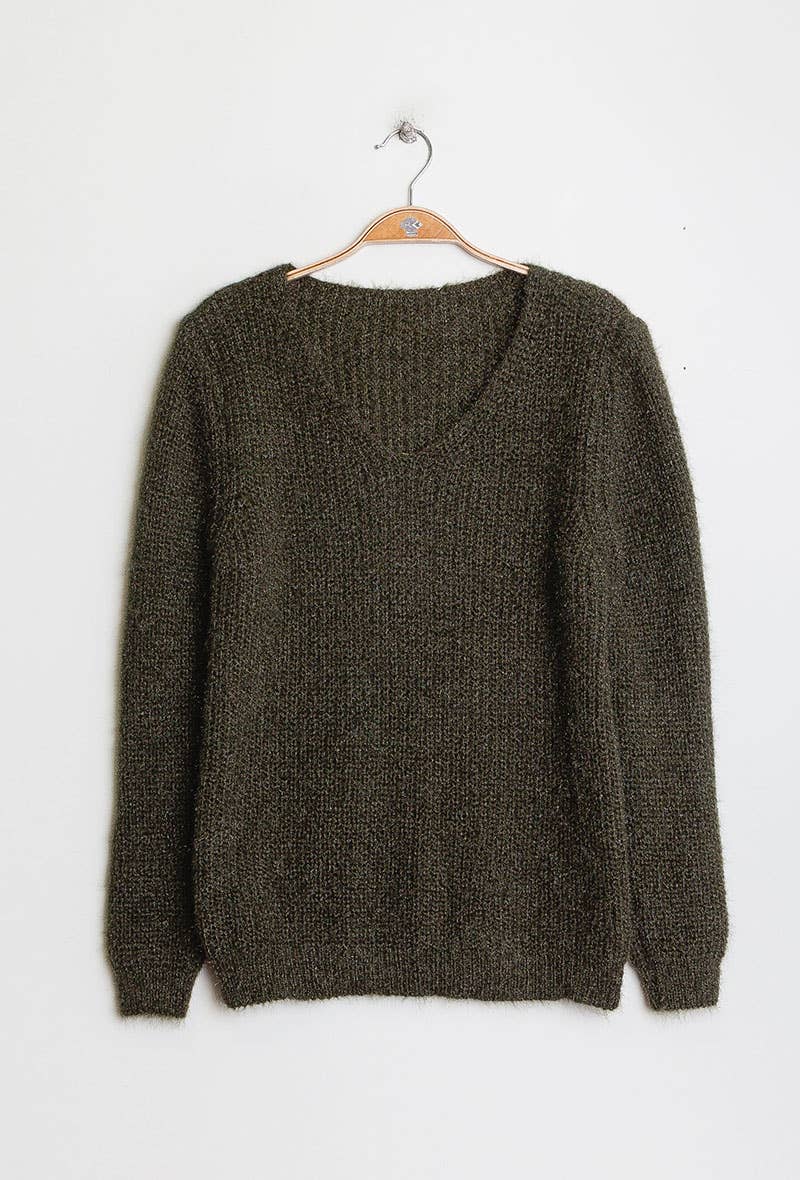 Lightweight V-Neck Knitted Sweater - Winter Collection 2026