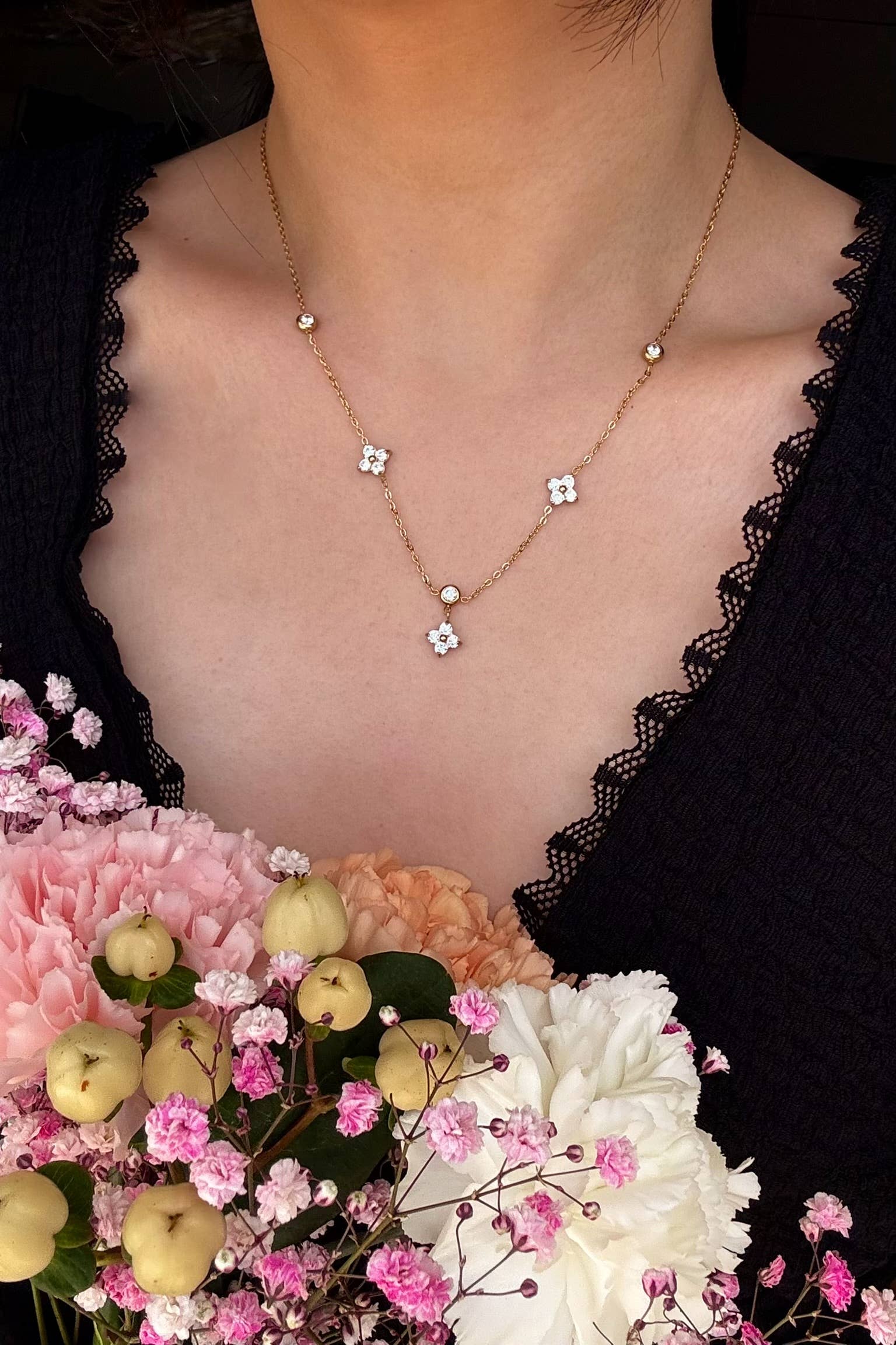 Stainless‑steel necklaces - Elegant
