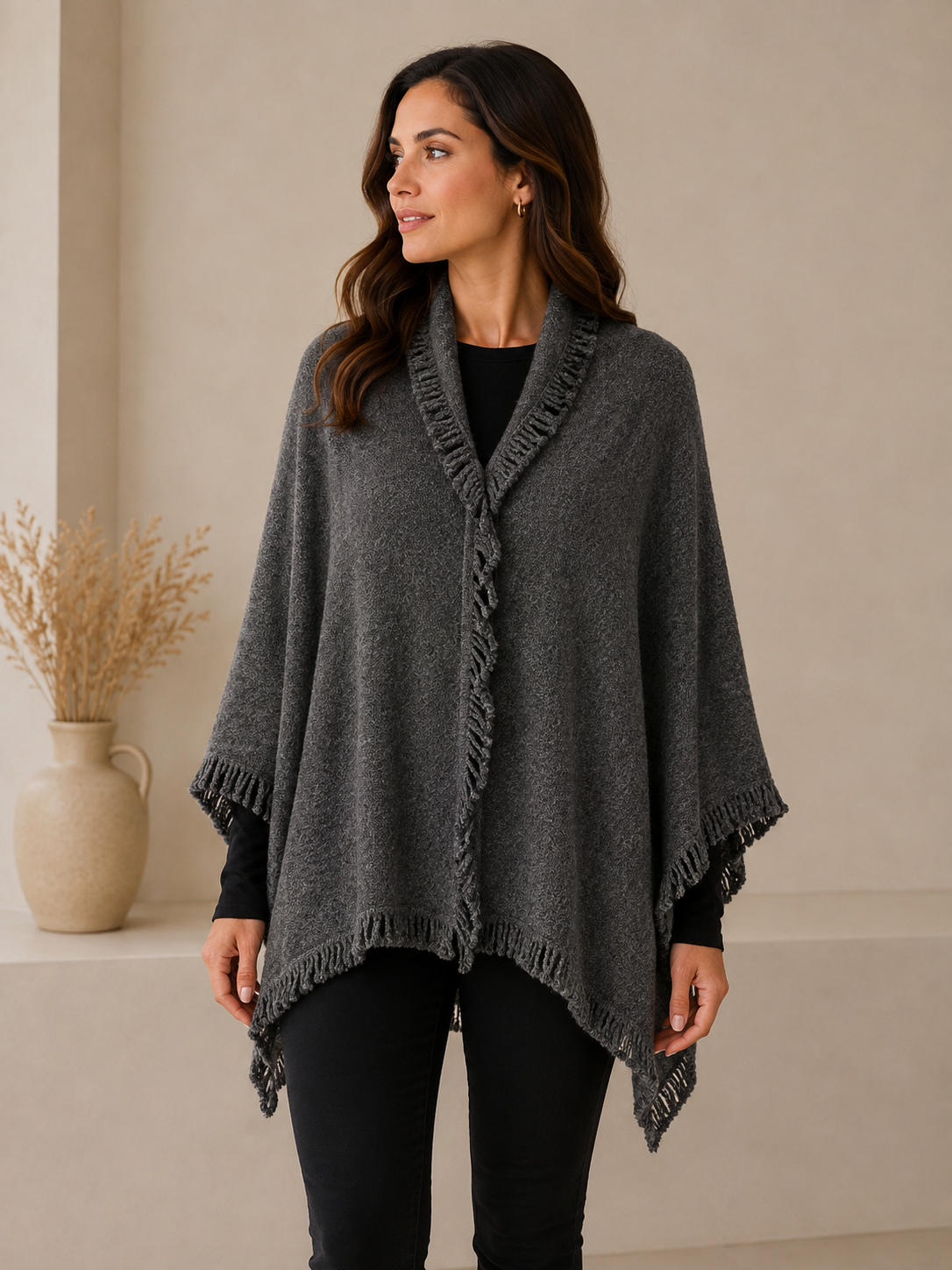Knitted Fringed Cape - Winter Collection 2026
